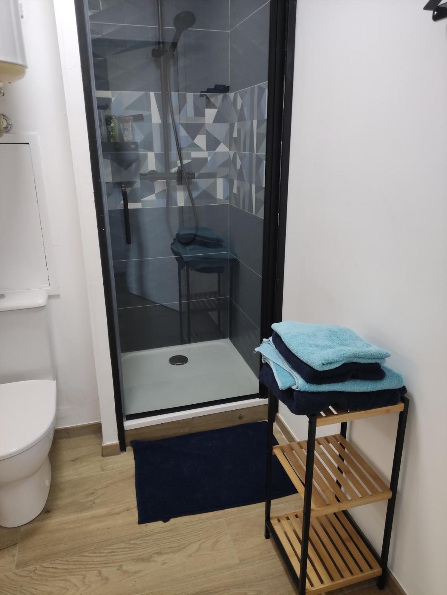 Ferienwohnung Le Panoramique - Parking, Tram A, Netflix Cenon Exterior foto