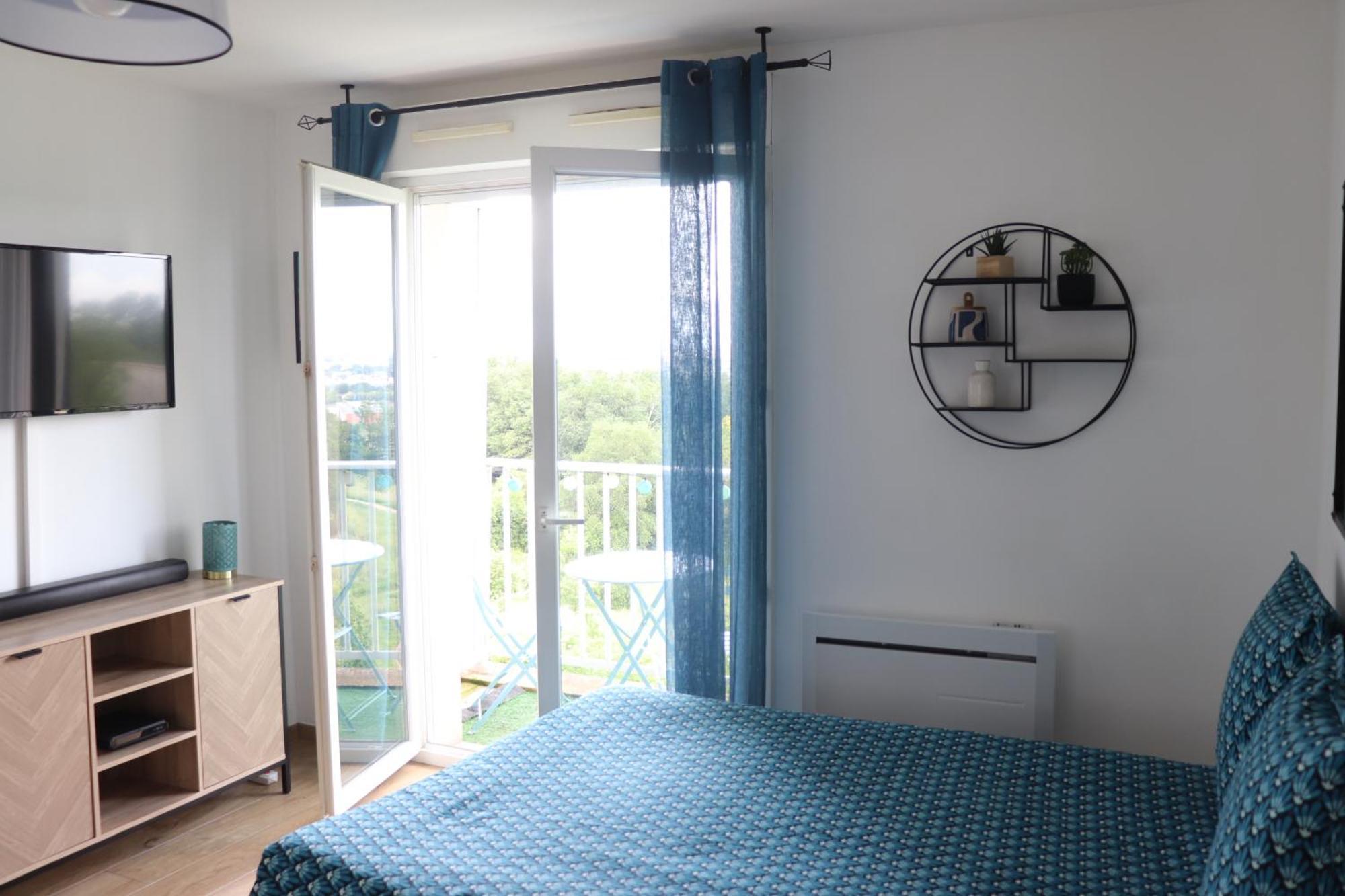Ferienwohnung Le Panoramique - Parking, Tram A, Netflix Cenon Exterior foto